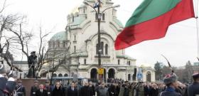 Президент-Национален празник-издигане на националния флаг-церемония