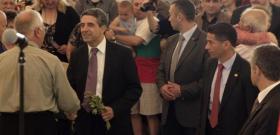 Президент-САЩ-посещение