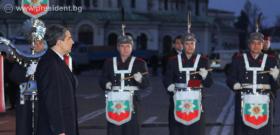 Президентът Росен Плевнелиев участва в тържествената заря-проверка в столицата по случай националния празник 3 март и 135-годишнината от Освобождението на България