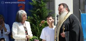 Вицепрезидентът Маргарита Попова на посещение в Павликени и Разград.