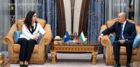 С президента на Косово Вьоса Османи