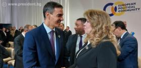 С премиера на Испания Педро Санчес