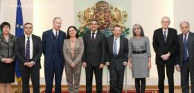 29 октомври 2012 г. Президентът Росен Плевнелиев и вицепрезидентът Маргарита Попова се срещнаха с председателя на Общия съд на ЕС Марк Йегер и водената от него делегация. 