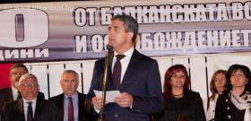 20 октомври 2012 г. Президентът Росен Плевнелиев присъства в Кърджали на тържествената заря-проверка по повод 100-годишнината от Балканската война и освобождението на града. 