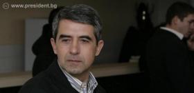 Президентът Росен Плевнелиев гласува на първото в демократичната история на България национално допитване.