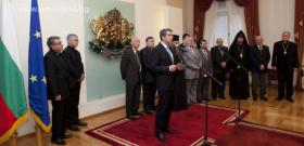 Президентът Росен Плевнелиев се срещна с представители на основните вероизповедания в България.