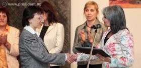 Вицепрезидентът Маргарита Попова даде началото на осмото издание на Националната библиотечна седмица под надслов „Развити библиотеки за развито общество“.