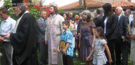 21 май 2013 г., Одрин. Вицепрезидентът Маргарита Попова присъства на празничния водосвет и освещаването на камбаната на българския православен храм „Св. Св. Константин и Елена“ в Одрин.