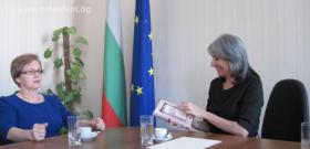 Вицепрезидентът Маргарита Попова прие днес на „Дондуков“ 2 Данута Валенса.