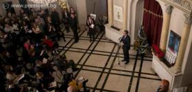 Президентът Росен Плевнелиев участва в церемонията по връчването на годишните награди „Доброволческа инициатива 2013“.