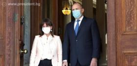 Среща на Румен Радев с гръцкия президент Екатерини Сакеларопулу