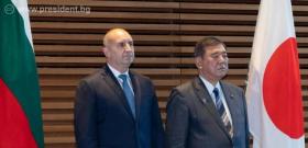 С министър-преседателя на Япония Шигеру Ишиба