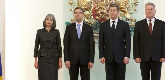 президент първанов-президент плевнелиев-официална церемония