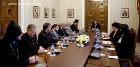 Президентът Росен Плевнелиев се срещна с представители на основните вероизповедания в България.