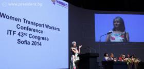 Вицепрезидентът Попова приветства участниците в Международната конференция на жените транспортни работници.